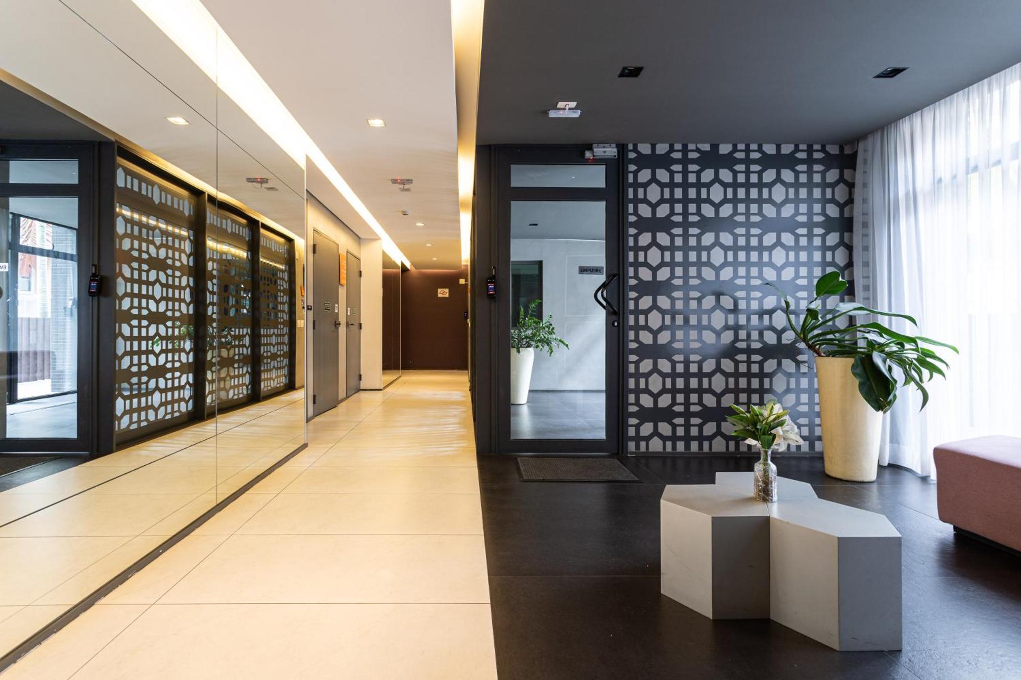 Setin Downtown Genebra - Apartamentos Completos Na Bela Vista Com Piscina Sao Paulo Dış mekan fotoğraf